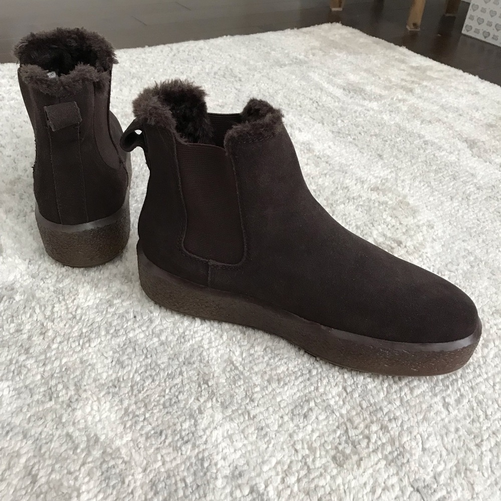 MADEWELL The Toasty Chelsea Boot! - Picture 10 of 12